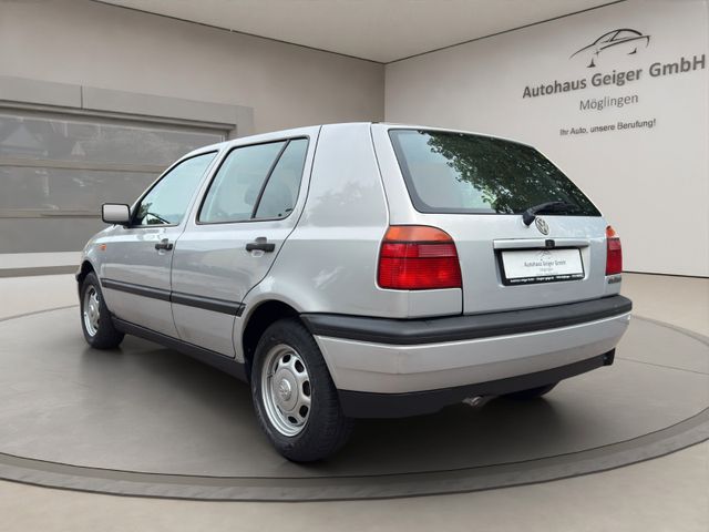 VW Golf 3 GL 1.8 — Bild 5 von 12