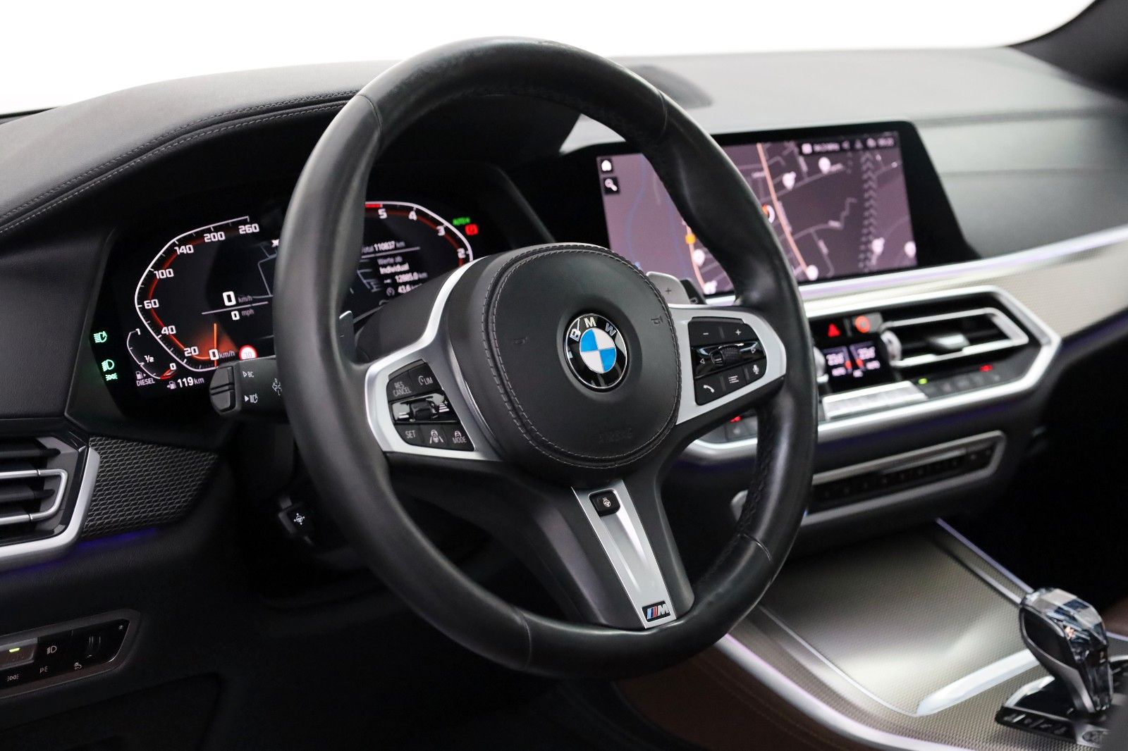 Fahrzeugabbildung BMW X5 M50 d,Panorama,Laser,Soft-Close,HUD, Air-Pak.