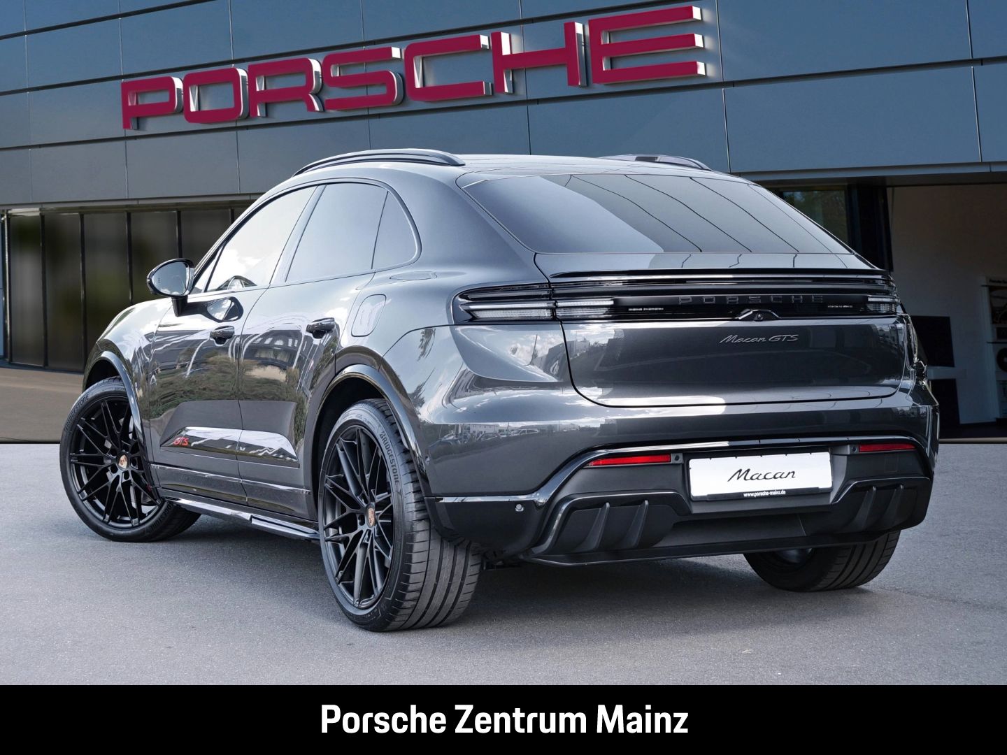 Porsche Macan GTS HA-Lenkung Surround-View BOSE 22-Zoll imagem 3