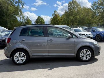 Volkswagen Golf - 8