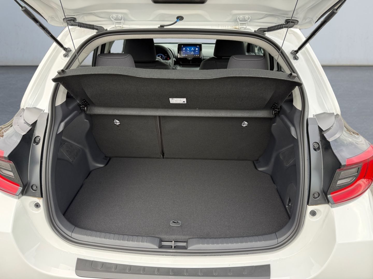 Toyota Yaris - Bild 16