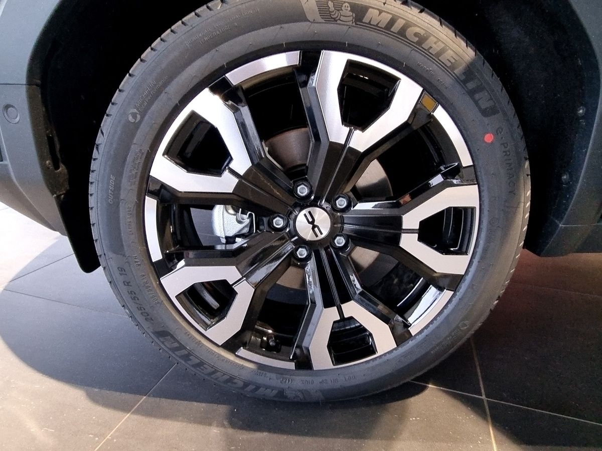 Fahrzeugabbildung Dacia Bigster Journey HYBRID 155