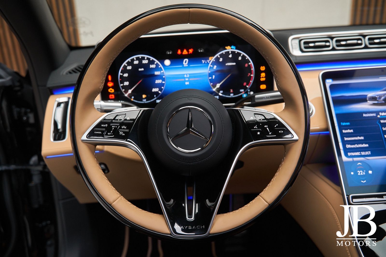 Fahrzeugabbildung Mercedes-Benz S680 Maybach Virgil Abloh 1 of 150 New Condition