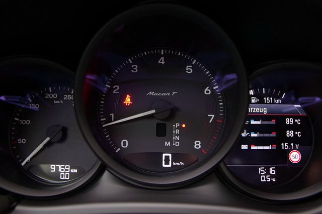 Porsche Macan T*KREIDE,BOSE,Sitzlüftung,Pano,14-W.,360°*
