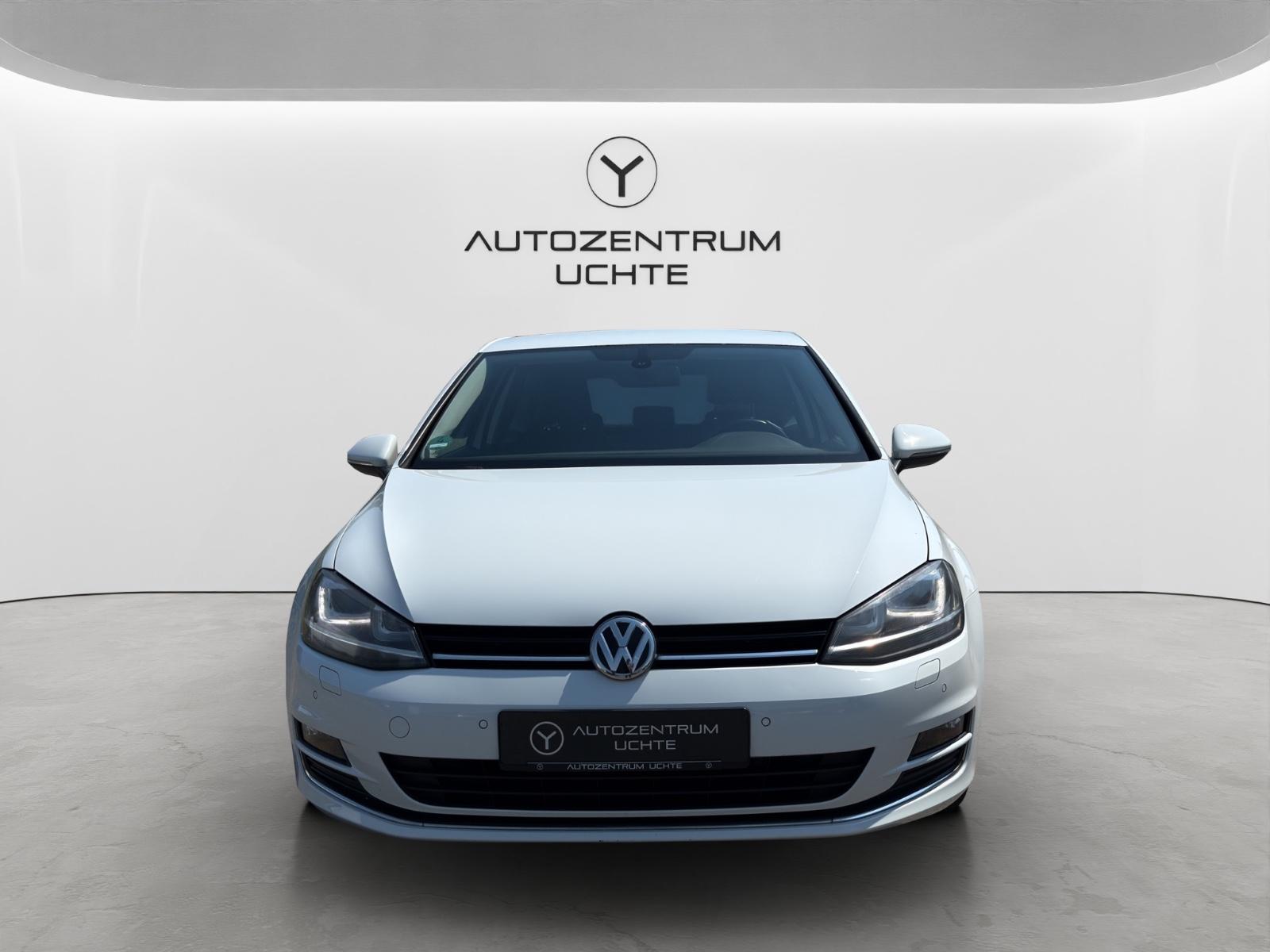 Volkswagen Golf VII Lim. Highline BMT/XENON/MASSAGE/LEDER/
