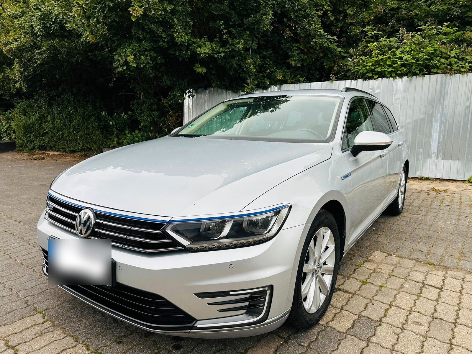 VW Gepflegter VW Passat GTE Variant DSG Hybri...