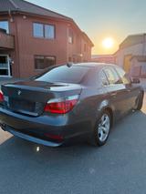 BMW E60 535d - keyless/Bi Xenon/NaviProf/k... - BMW 535 aus 2006: 535d