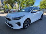 Kia cee'd SW 1.6 CRDI 100KW~Navi~Kam~Spur~Klima.aut - gebrauchte Kia cee'd Sportswagon aus dem Jahr 2019