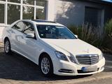 Mercedes-Benz E 220 CDI BlueEFFI*Schıbedach*Wenig Km *Euro6* - Mercedes-Benz E 220 aus 2010: Cdi
