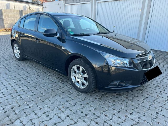 Chevrolet Cruze 2.0 D