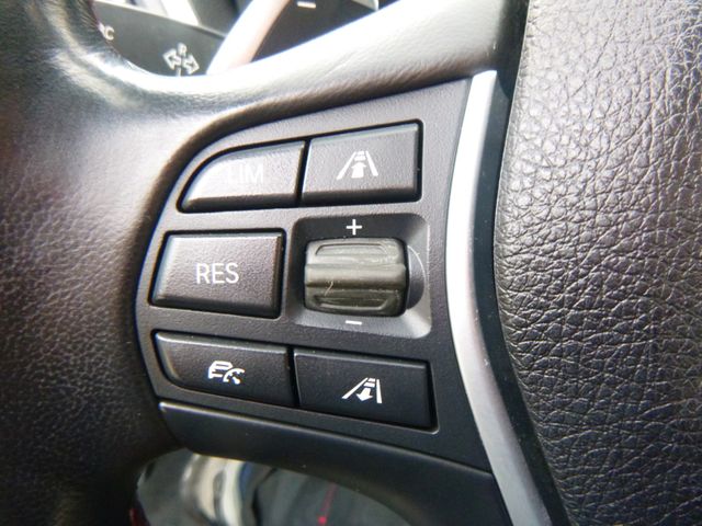 Fahrzeugabbildung BMW 230i Cabrio Sport Line>Sport AUT/Sport-Line/LED<