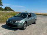 Renault megane 1.6 1 Jahr tüv läuft top Sc... - gebrauchte Renault Megane aus dem Jahr 2008