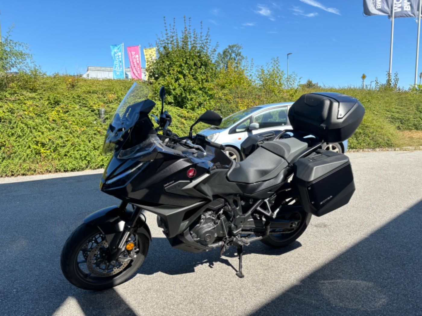 Fahrzeugabbildung Honda NT 1100 Schalter Standard 2025 Topcase