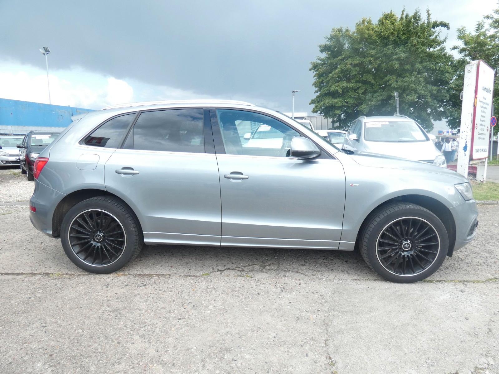 Audi Q5 3.2 FSI S tronic quattro
