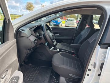 Dacia Sandero Stepway Expression TCe 90