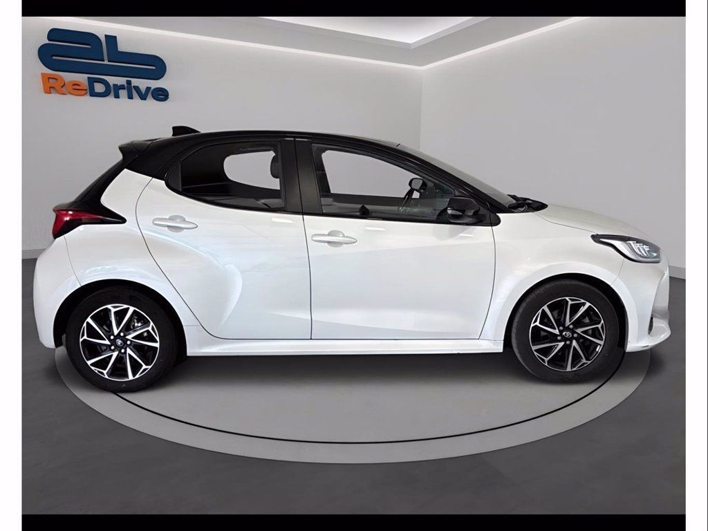 Toyota TOYOTA Yaris 1.5h trend del 2022 imagem 3