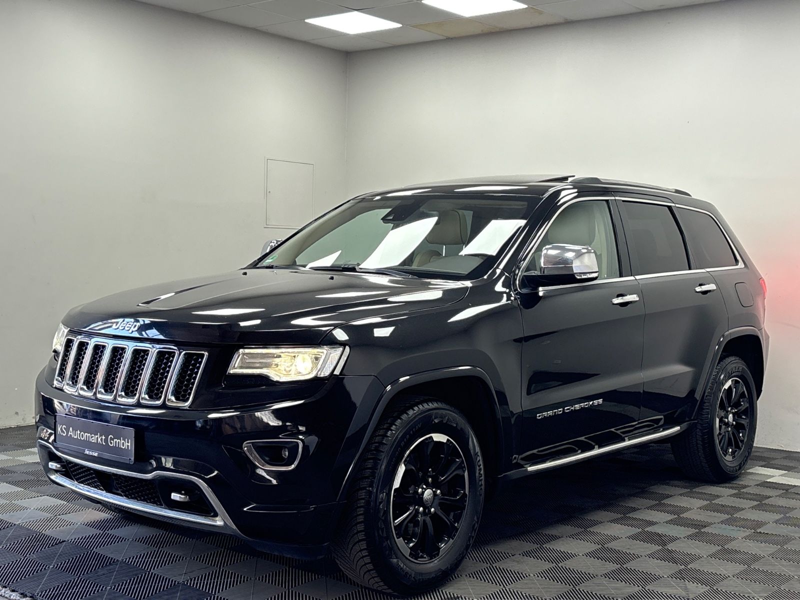 Jeep Grand Cherokee Limited 3.0 V6 *NAVI*KAM*PANO*AHK