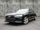 Audi A4 Avant 30 TDI basis NAVI MASSAGE AMB - Audi A4: Kombi
