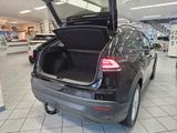 Volkswagen Taigo Life AHK,Climatr.,Sitzheizung,Kamera,met. - Volkswagen Taigo mit Benzin-Antrieb: mit Klimaautomatik