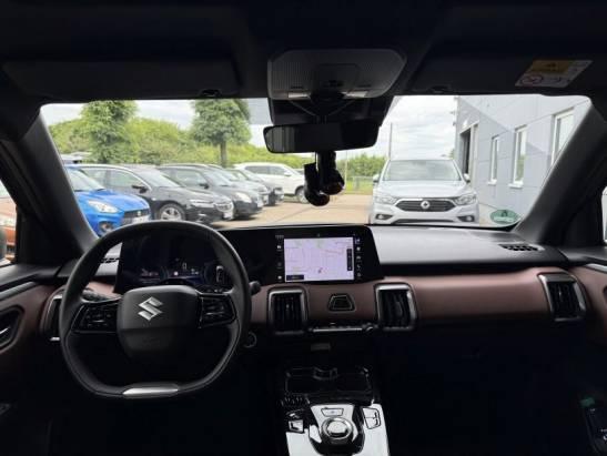 Suzuki e VITARA (61kWh) Comfort+Pano+LED+360Cam+Leder+