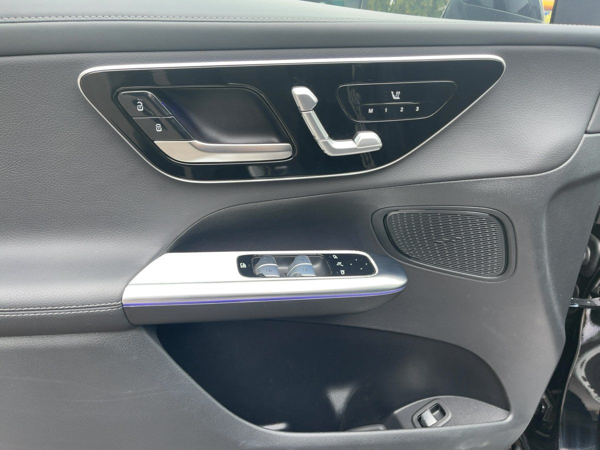 Fahrzeugabbildung Mercedes-Benz GLC 300 de 4M AMG/Night/Pano/360°/AHK