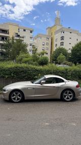 BMW Z4 sDrive23i -Scheckheftgepflegt, Nichtraucher - BMW Z4 Gebrauchtwagen in Stuttgart