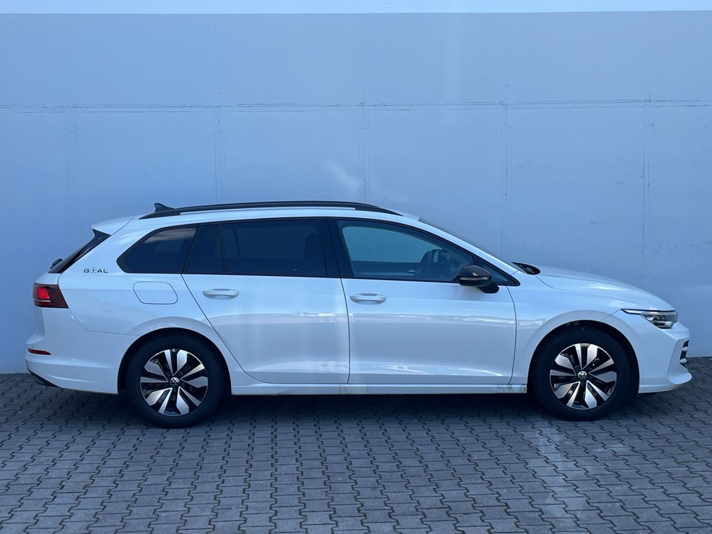 Volkswagen Golf Variant VIII 1.5 eTSI DSG Goal AHK 360°Cam foto 5