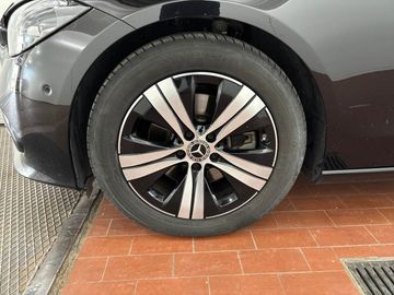 Mercedes C 200 - 12