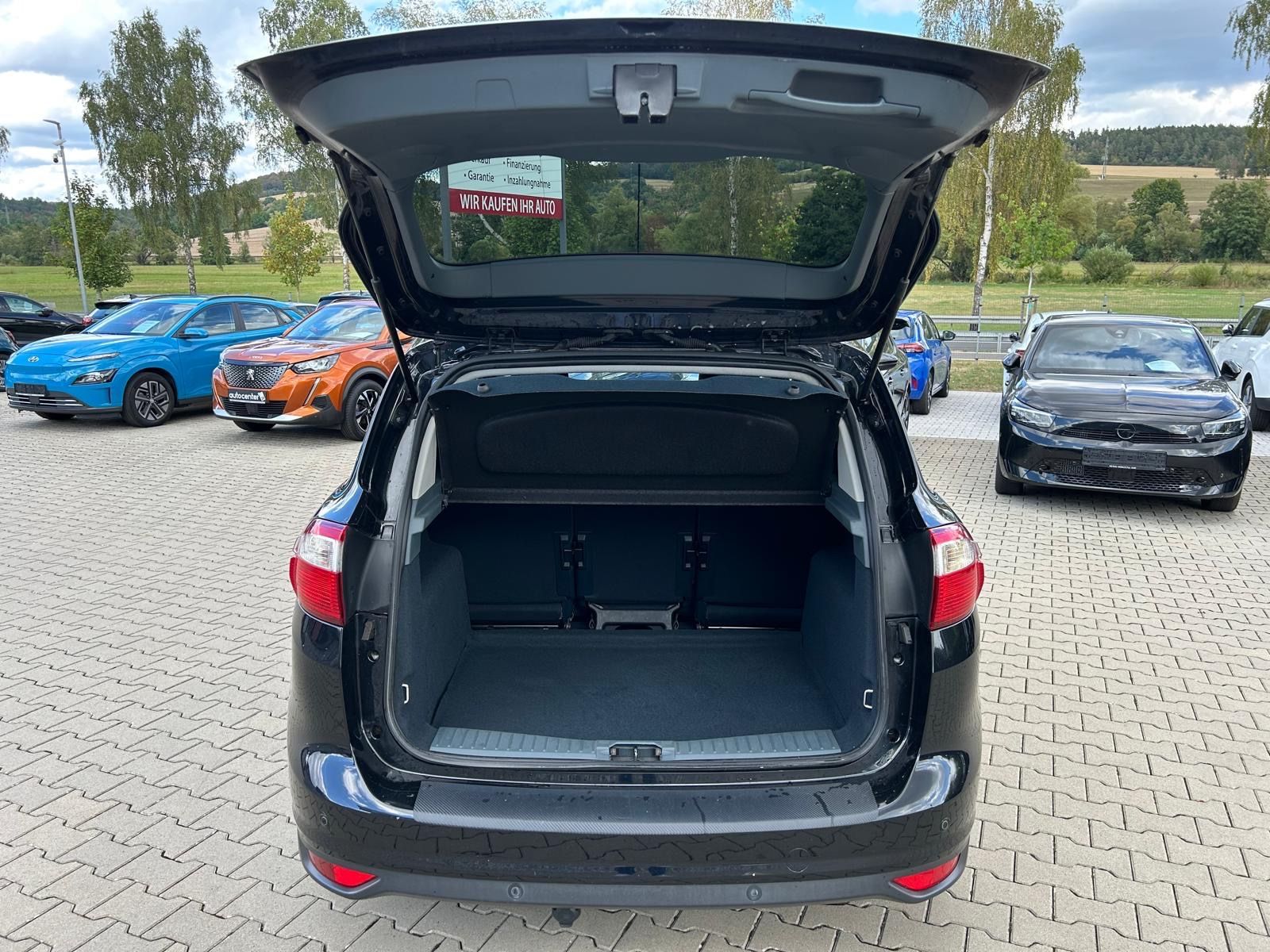 Fahrzeugabbildung Ford C-Max 1.6i°150 PS°AHK°Tüv NEU°Alu°
