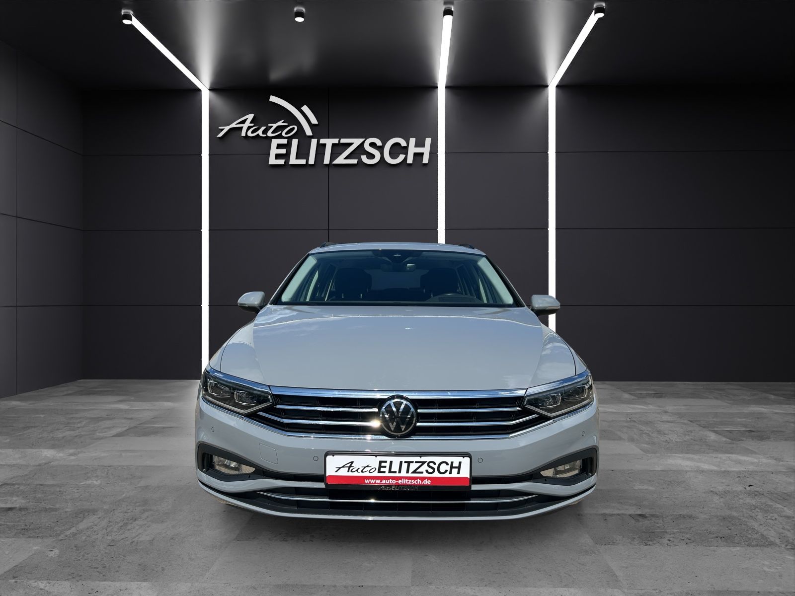 Fahrzeugabbildung Volkswagen Passat Variant TDI Business Matrix Navi ACC AID