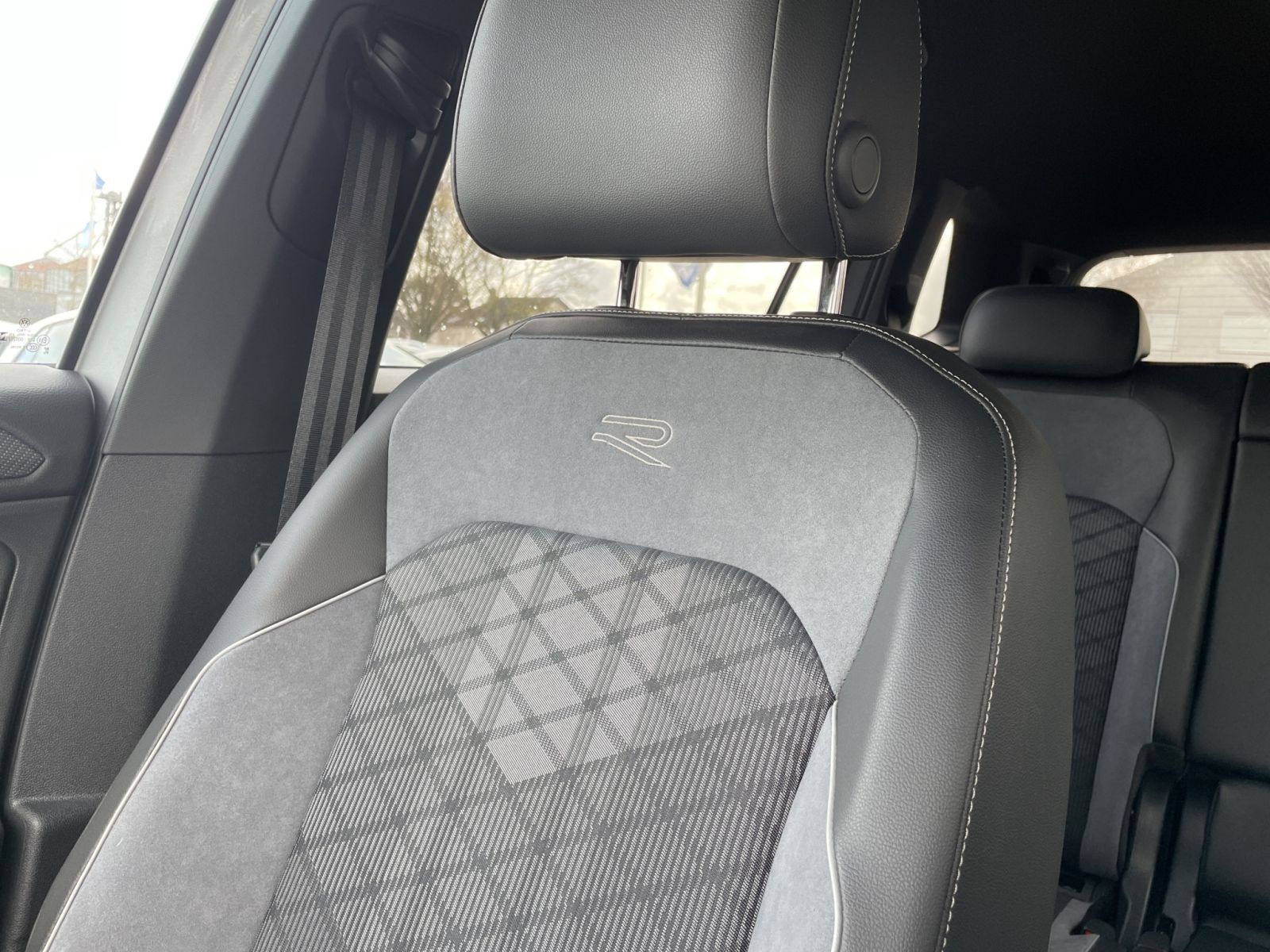 Volkswagen Tiguan Allspace - Bild 14