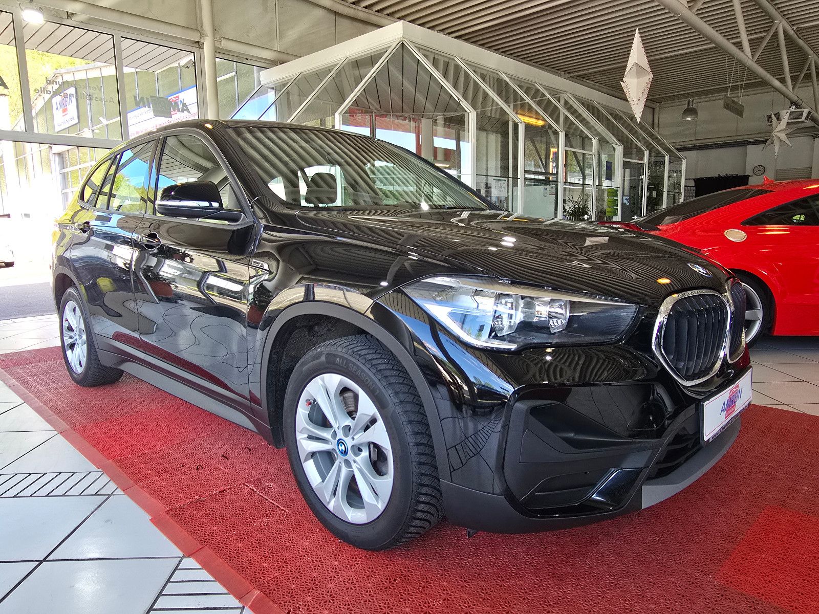 BMW X1 xDrive 25 e Advantage+NAVI+AHK+LED+