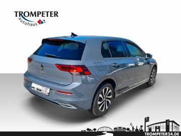 Fahrzeugabbildung Volkswagen Golf 8 Active 1.5 eTSI DSG Navi Pro ACC Kamera