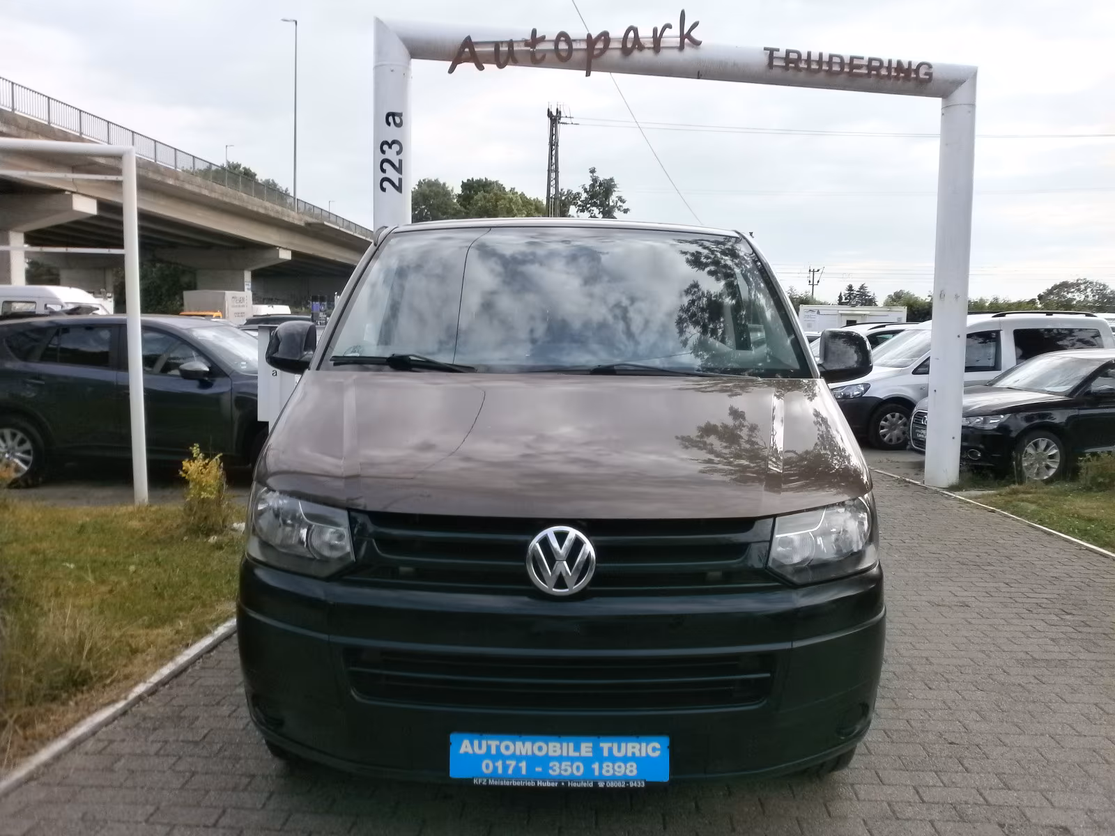 Volkswagen T5 Transporter Kasten-Kombi Kombi