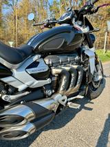 Triumph Rocket 3R  - NAKED BIKE MEHR ALS 1500 CCM