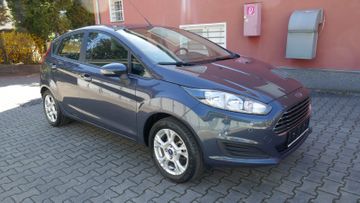 Fahrzeugabbildung Ford Fiesta Sync Edition, Sitzheizung, PDC vo.+hi.