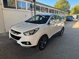 Hyundai ix35 Comfort 2WD,1.Hand,Klima,Sitzh,Parktr,TÜV - Hyundai ix35 Comfort mit Benzin-Antrieb
