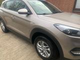 Hyundai TUCSON 1.6 GDI Select 2WD - Hyundai TUCSON Gebrauchtwagen in Lübeck