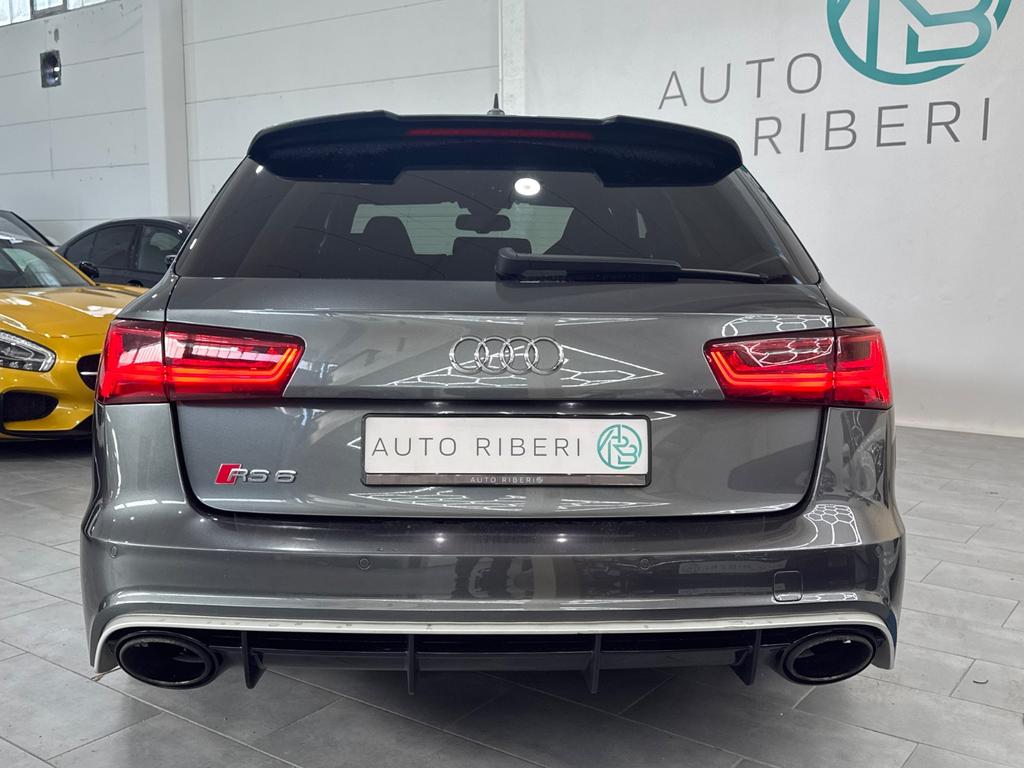 Audi RS6