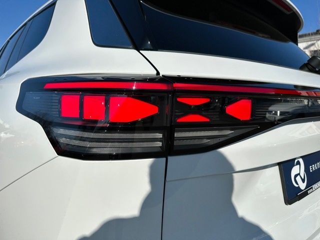 Fahrzeugabbildung Volkswagen Tayron 2.0TDI DSG 4Motion R-Line AHK+PANO+STDHZG
