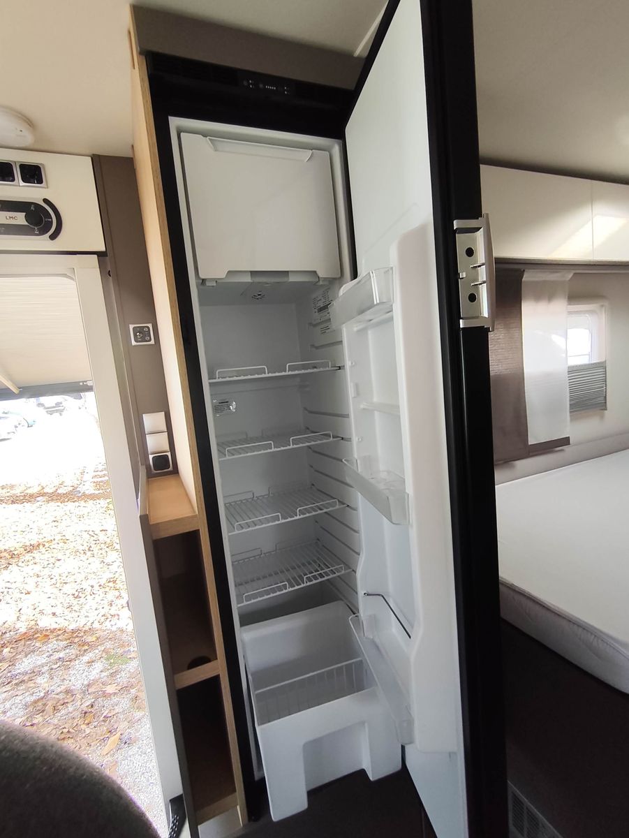 Fahrzeugabbildung LMC Tourer Lift H 630