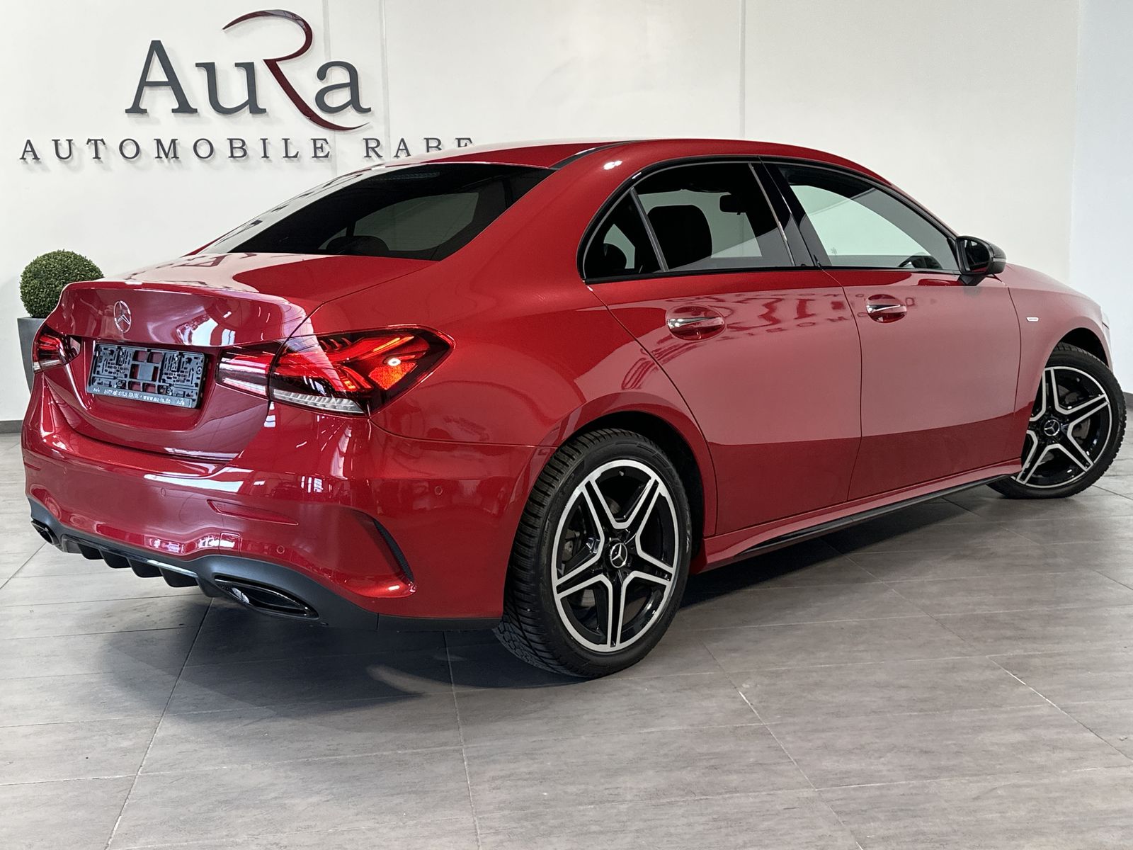 Fahrzeugabbildung Mercedes-Benz A 250 Edition 2020 NAV+LED+BURMESTER+18ZO+KAMERA