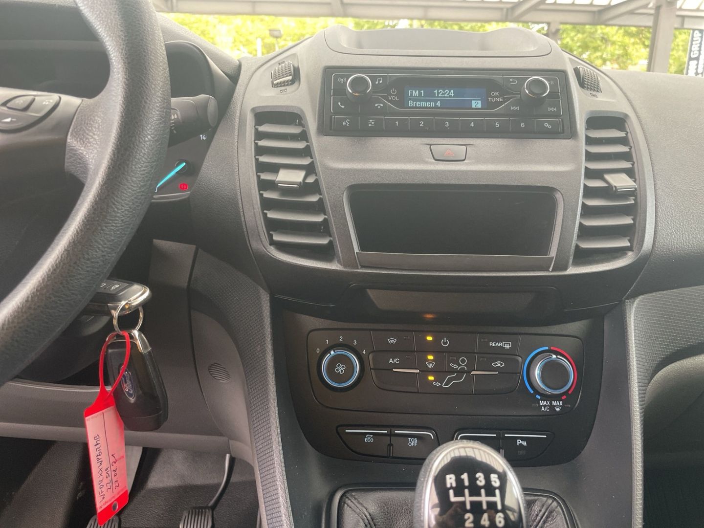 Fahrzeugabbildung Ford Transit Connect Kasten Trend L1 1.5 EB AHK Dacht