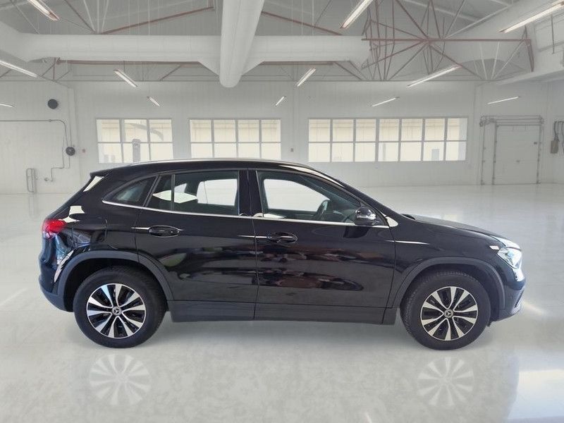 Mercedes-Benz MERCEDES-BENZ GLA 250 E PLUG-IN HYBRID AUTO BUSI imagem 3