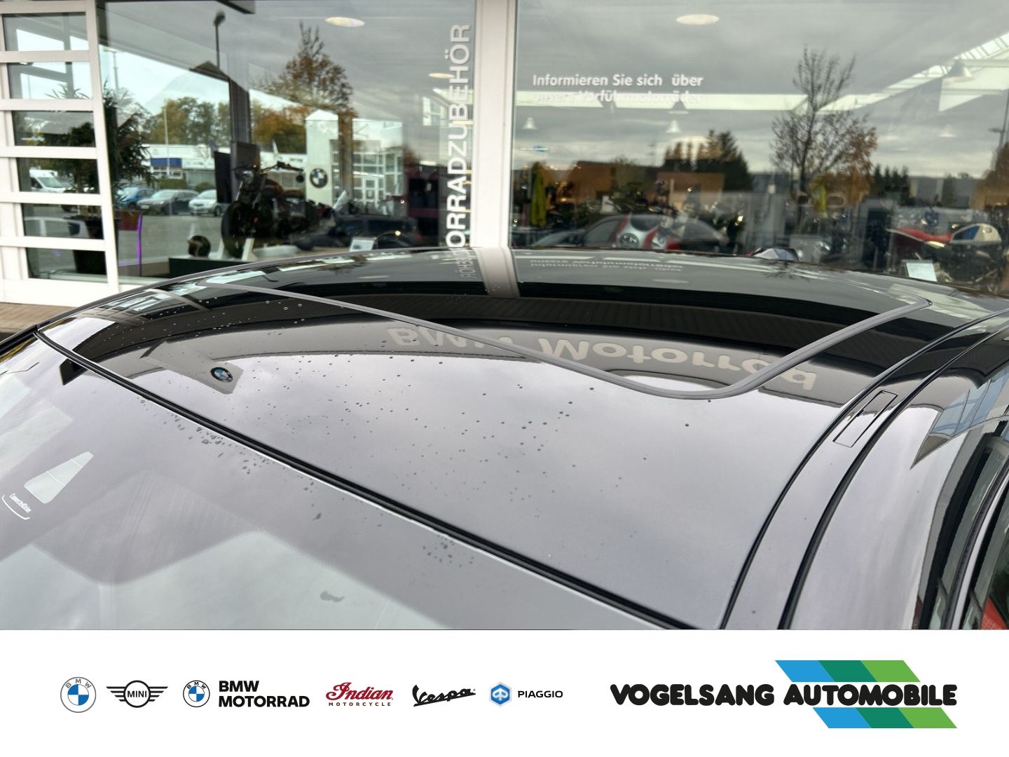 Fahrzeugabbildung BMW M2 Coupe BLACKLINE ParkAssistent HUD AD Navi Led