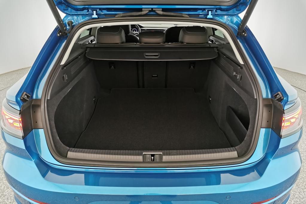 Volkswagen Arteon SB Elegance 2.0 TDI DSG AHK*RFK*PDC*Tempo