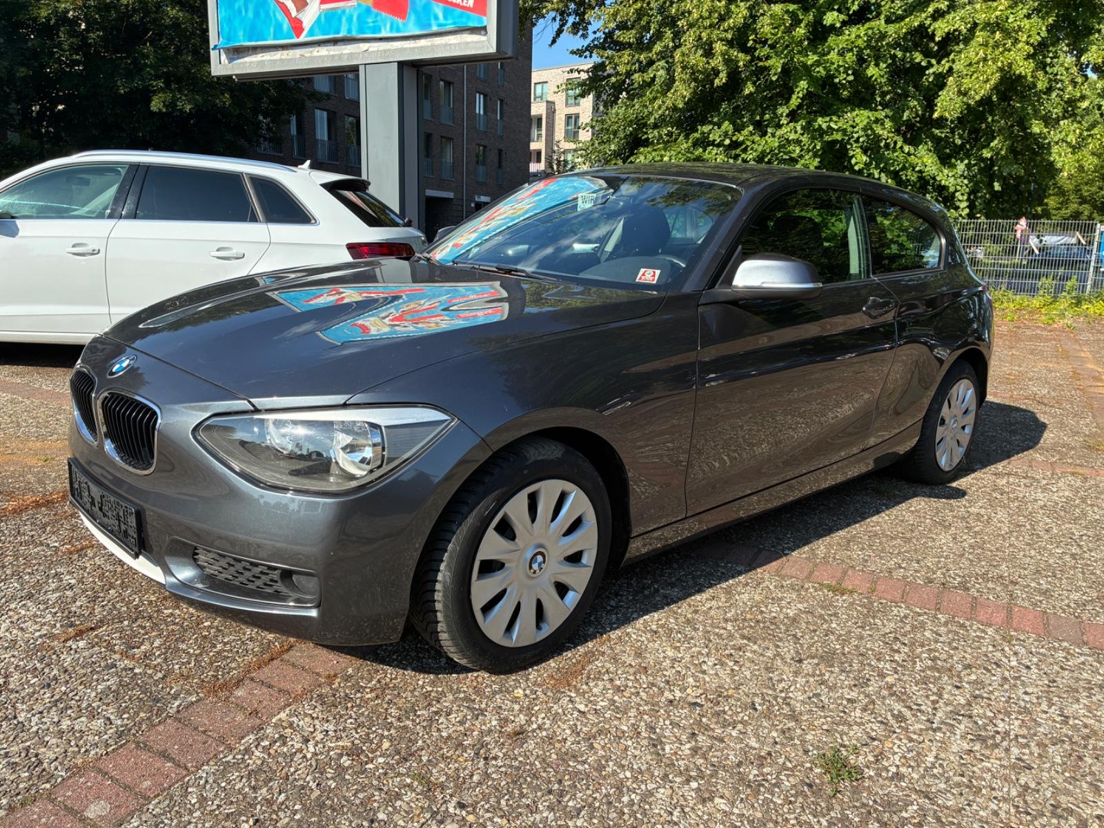 BMW 116 1 Limousine 116 i Automatik Sitzheizung PDC