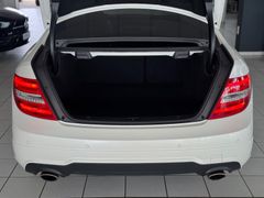 MERCEDES-BENZ C 350 CGI BlueEfficiency /AMG/Panorama/HarmanKar