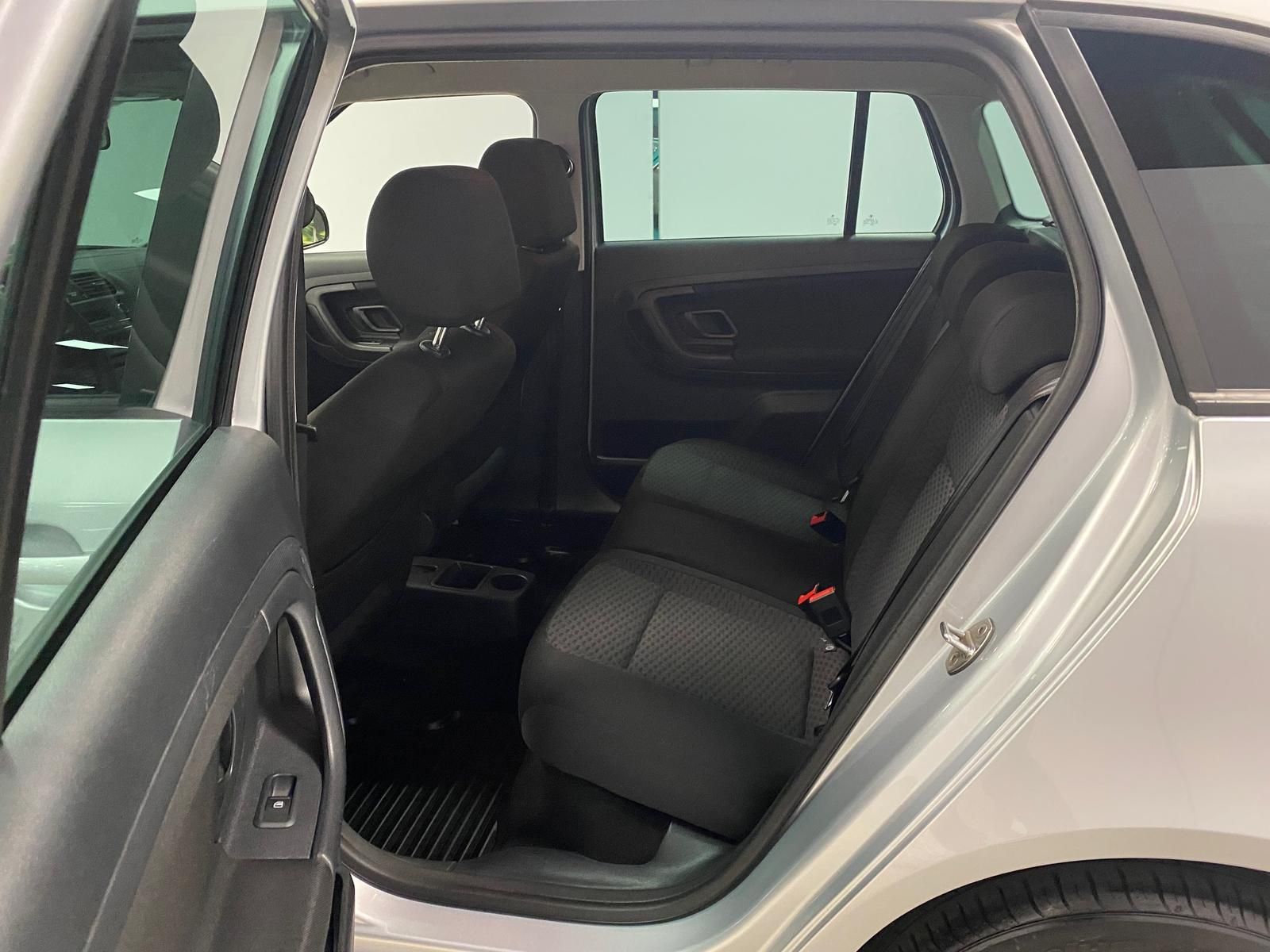 Fahrzeugabbildung SKODA Fabia 1.2 TSI Ambition KLIMA+PDC+SITZHEIZ+ALU+Me