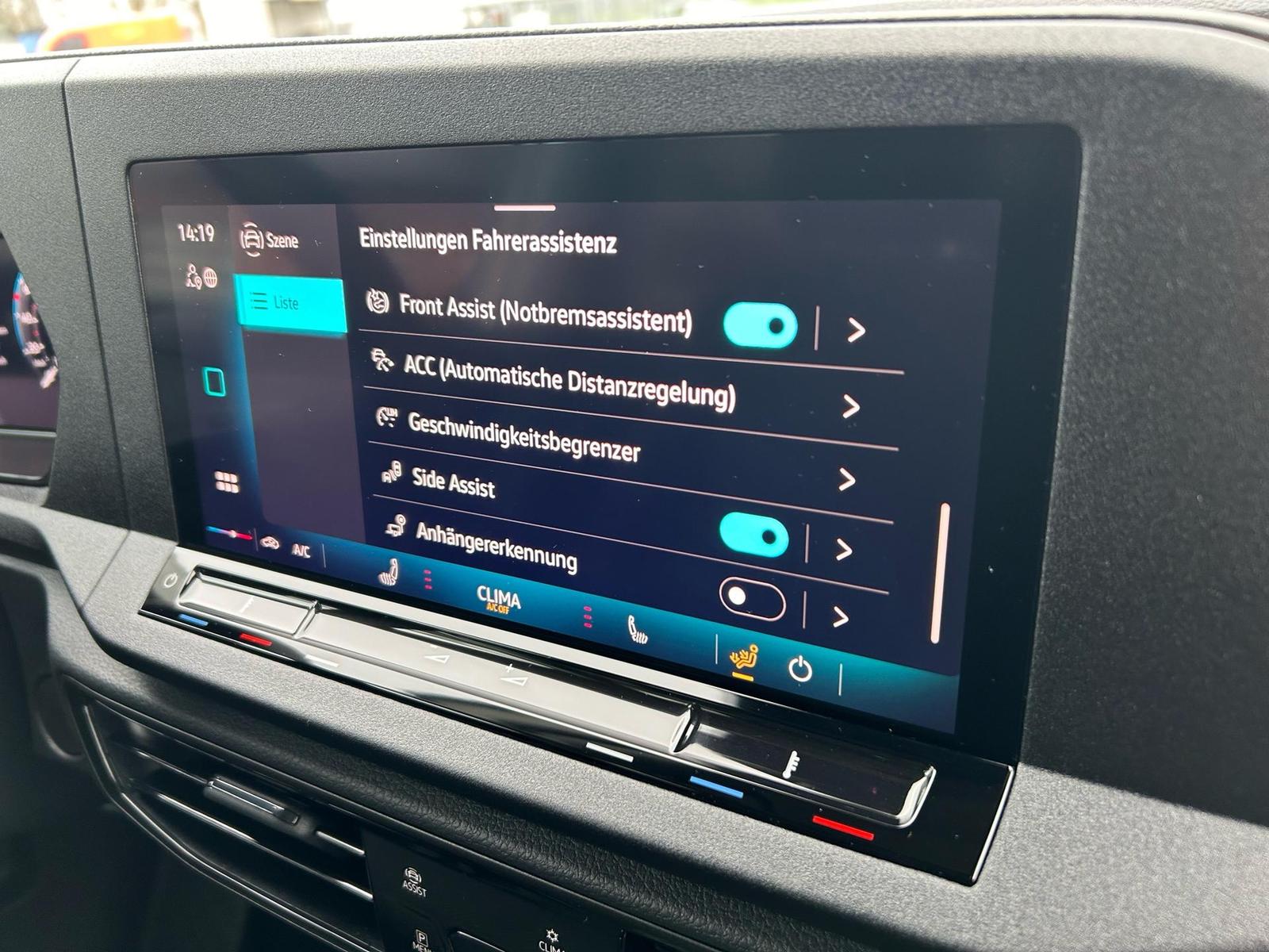 Volkswagen Caddy Kombi 1.5 TSI / AHK App-Connect